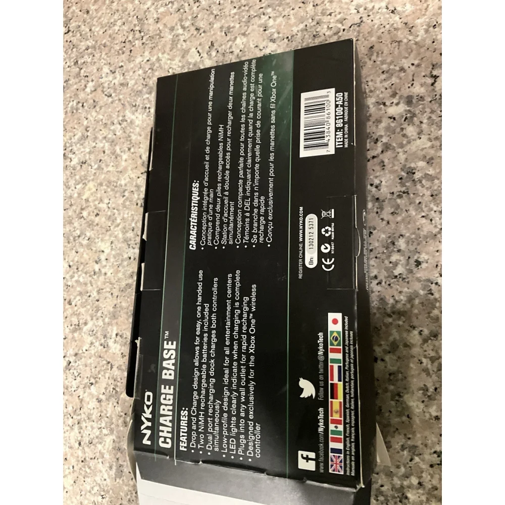 Nyko 2 Charge Base Controller Charging Solution for XBOX One